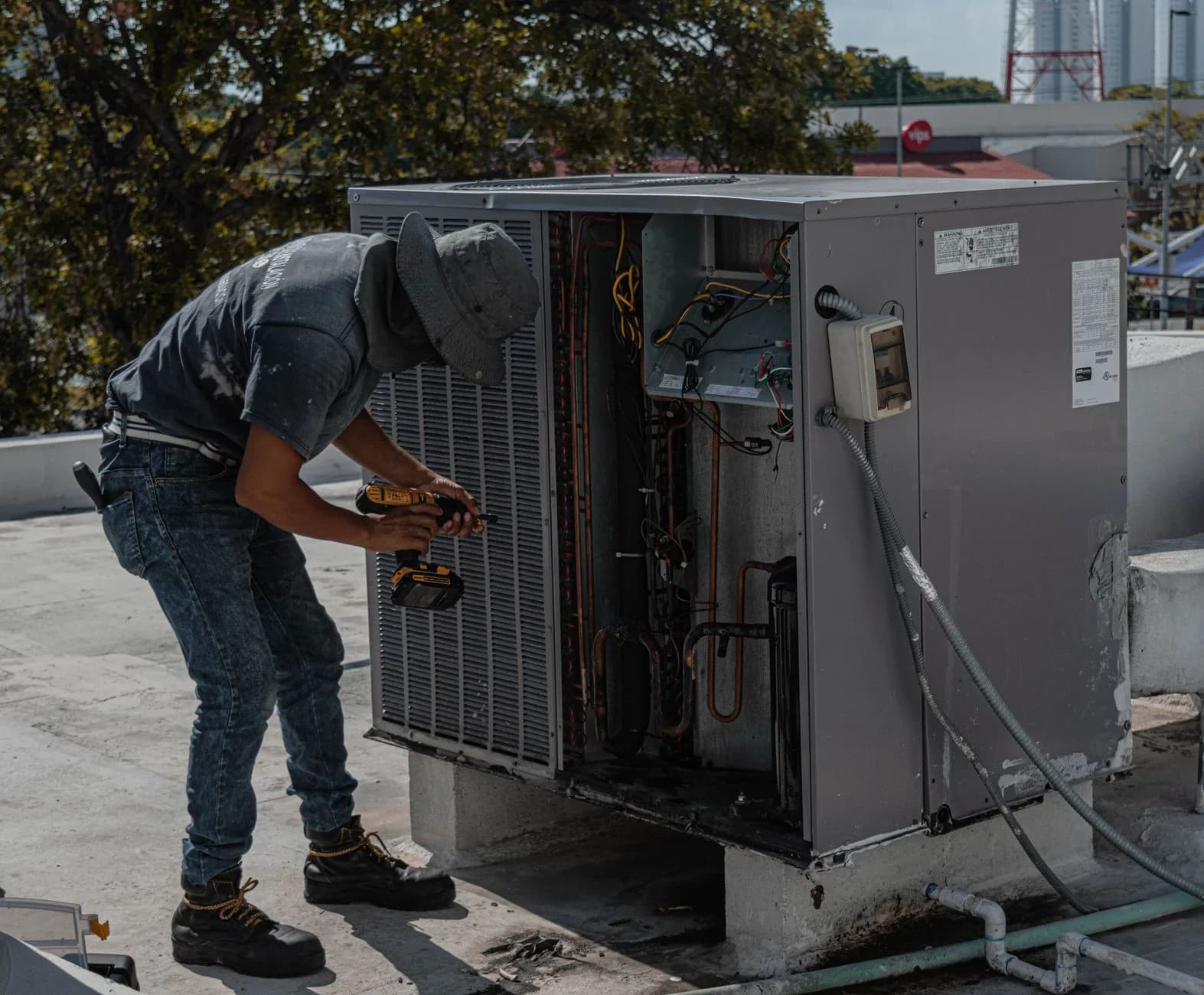 Fall Heating Prep in Venice: Why a Mild Winter Still Needs Its Own Calendar
